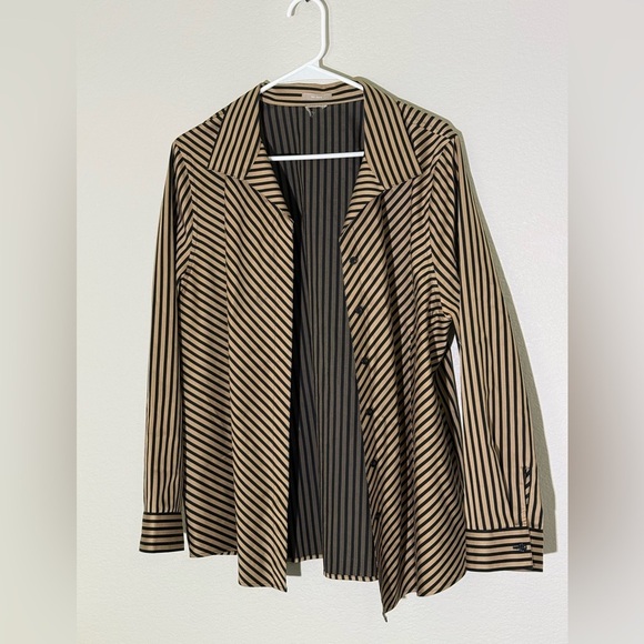 CHICO’S No-Iron Sateen Striped Wing-Collar Shirt, Size XL - Picture 4 of 9